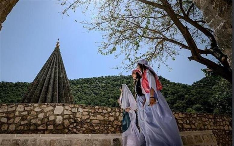 جشن سال نو ایزدی‌ها در معبد لالش+ تصاویر