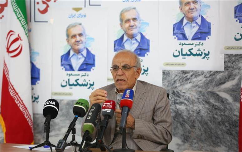 امید‌واریم که د‌ر مرحله اول پزشکیان پیروز شود‌