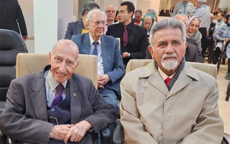 پروفسور فرهود، رشک ملک است