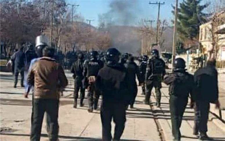 فارس: ۳ کشته و ۱۷ زخمی در حمله به مقر پلیس در ازنای لرستان