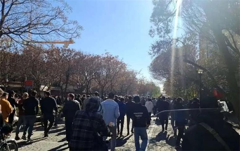 اعتراض اقتصادی یا سیاسی؟