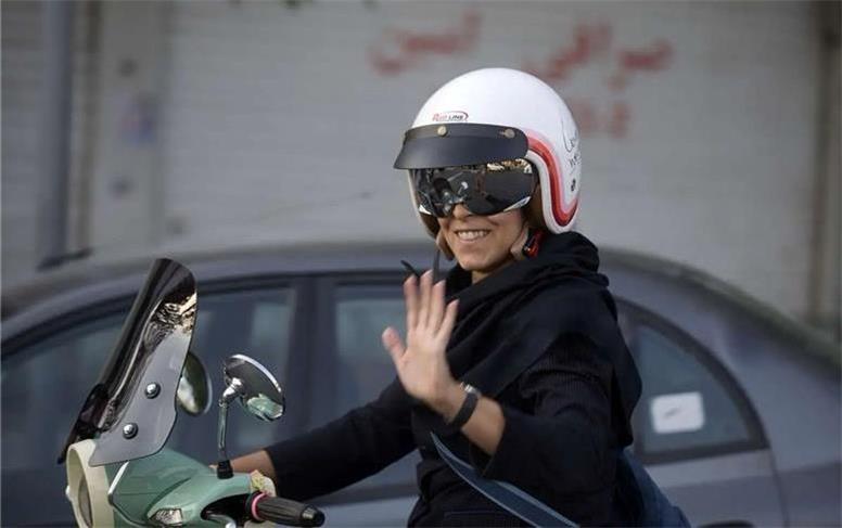 خبر خوش/ صدور گواهینامه موتور برای زنان موتورسوار در آینده نزدیک