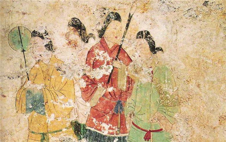 میان درد و زیبایی