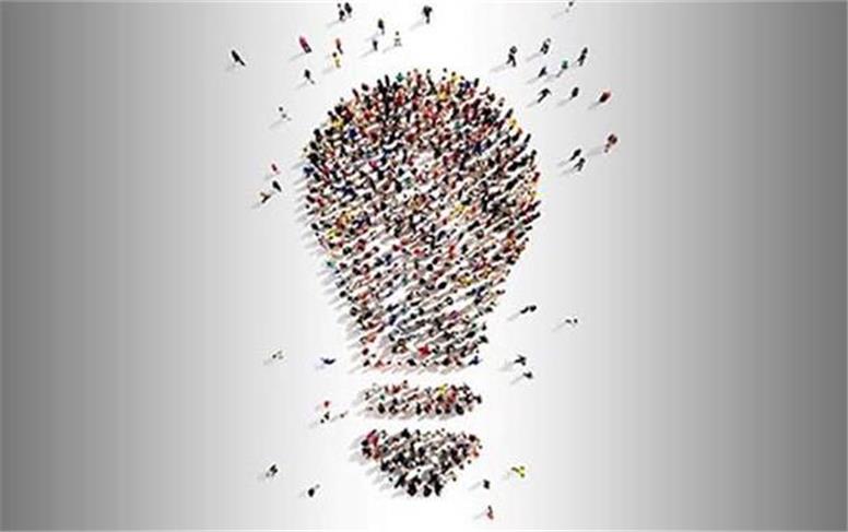 زندگی با کمترین‌ها، بقا با خرد جمعی