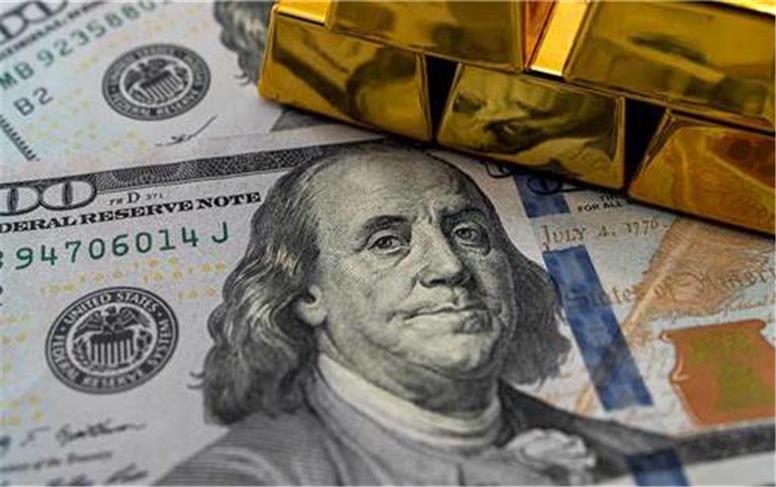 پیش بینی یک کارشناس اقتصادی از قیمت دلار و طلا در کوتاه مدت