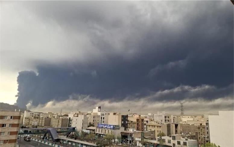 سایه سیاه جنگ در آسمان تهران/ هواشناسی: رفع شرایط فعلی مستلزم اطفای حریق در مناطق مورد هدف قرار گرفته است
