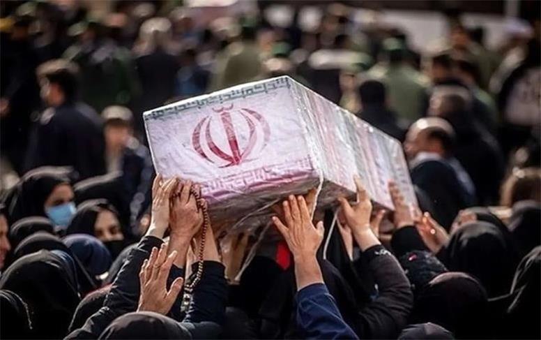 فارس: شهادت سردار اسماعیل دهقان، از فرماندهان هوافضای سپاه به همراه ۴ تن از اعضای خانواده‌اش