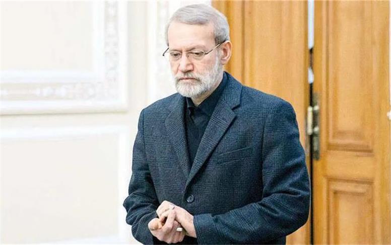 دست‌نوشته‌ علی لاریجانی در آستانه مراسم تشییع سلحشوران نیروی دریایی
