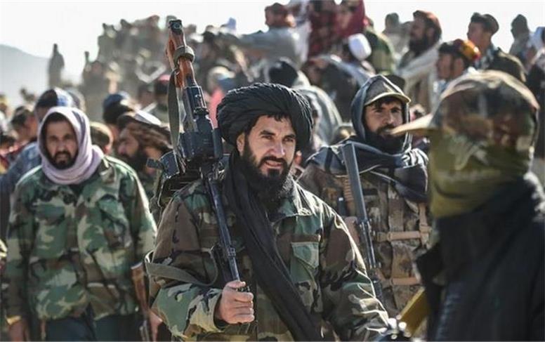 افزایش تنش میان طالبان و پاکستان | عملیات افغان‌ها علیه مواضع پاکستان