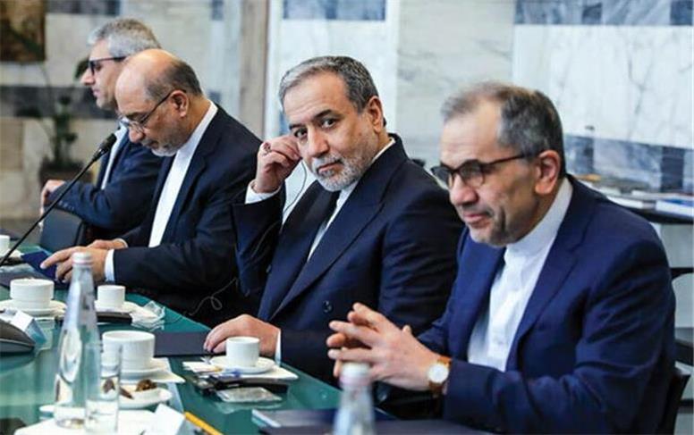 ما به همراه طرف‌های عمانی و آمریکایی، تصمیم گرفتیم دور چهارم مذاکرات را به دلایل تدارکاتی و فنی به تعویق بیندازیم