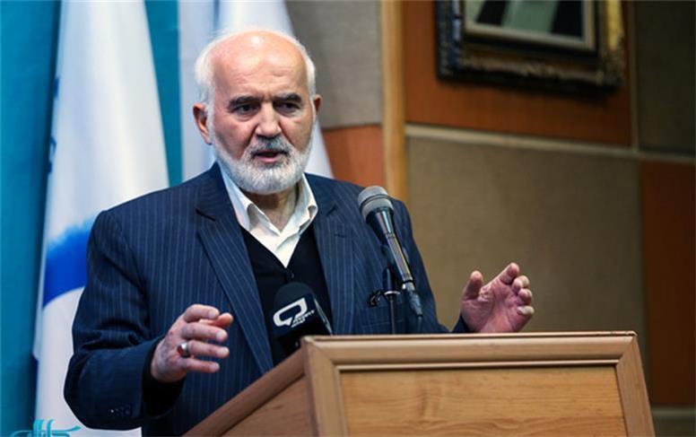 احمد توکلی که بود؟