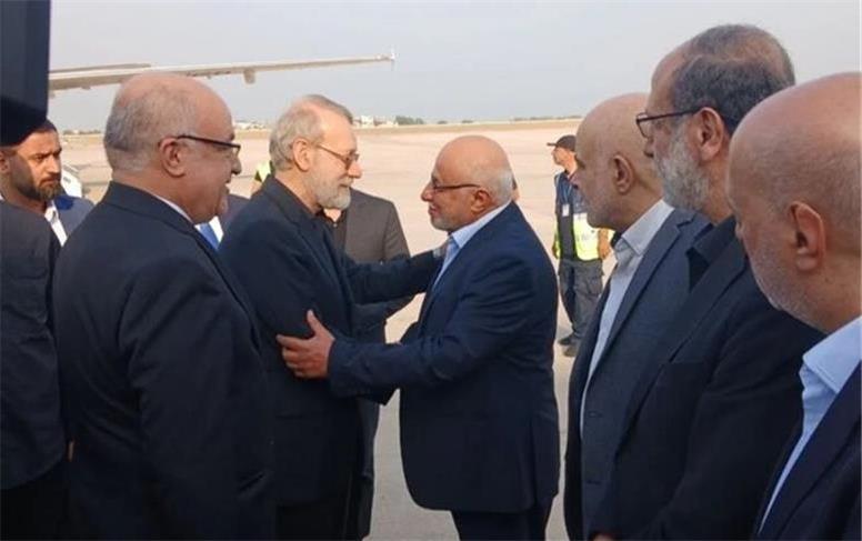 استقبال گرم لبنانی‌ها از لاریجانی