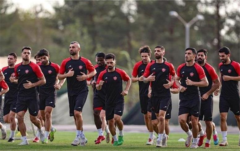 اختلاف میان بازیکنان پرسپولیس با تصمیم هاشمیان