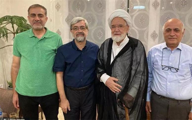 مشاوران میرحسین به دیدار کروبی رفتند