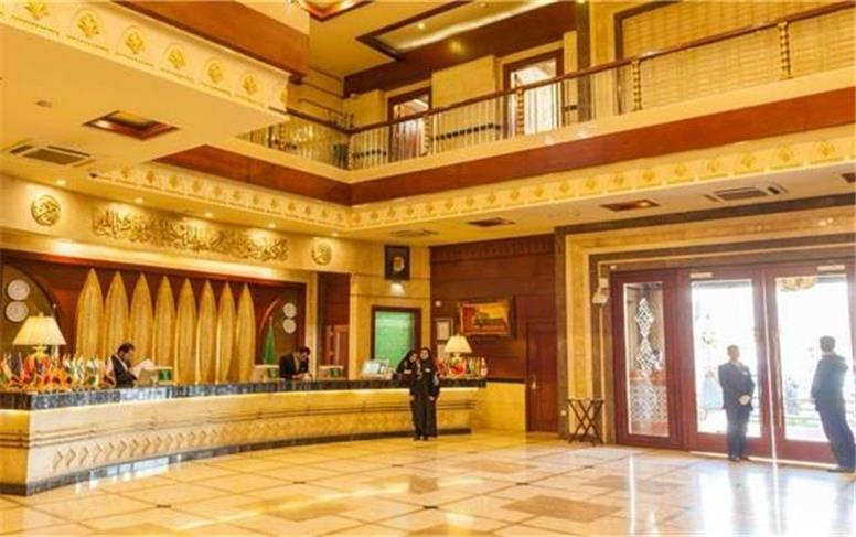 کدام هتل لوکس مشهد، هم‌زمان امکانات پنج‌ستاره و قیمت منطقی دارد؟