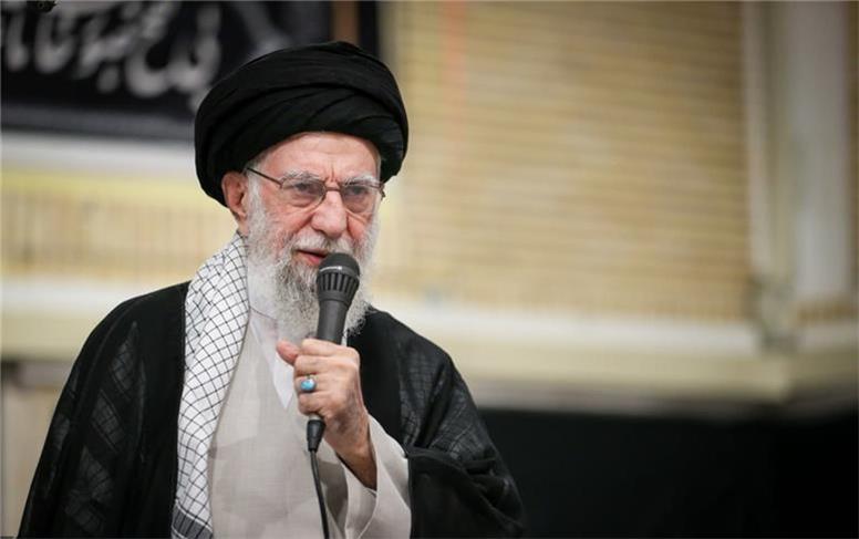 رهبر انقلاب: ملت ایران دین و دانش خود را رها نخواهد کرد
