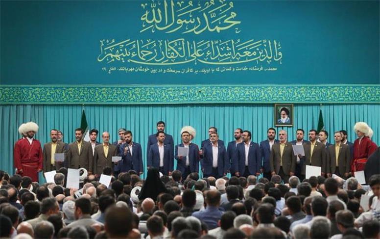 برگزاری مراسم عید ولادت پیامبر اعظم(ص) و امام صادق(ع) در حسینیه امام خمینی