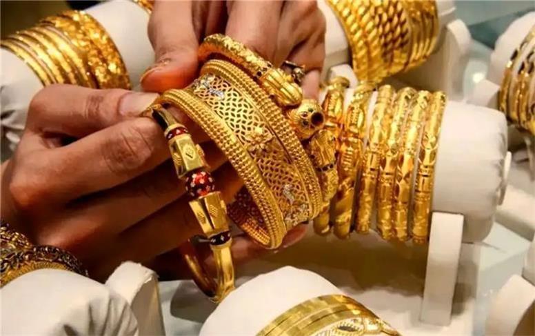 قیمت جدید طلای 18 عیار ظهر یکشنبه ۱۸ آبان ۱۴۰۴؛ طلا صعودی شد؟