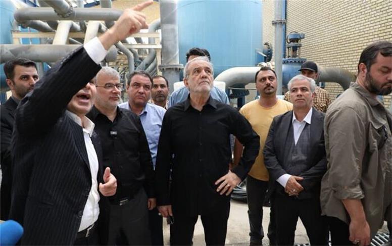 پزشکیان: دعوای آینده بر سر آب است / انتقال پایتخت انتخاب نیست، اجبار است