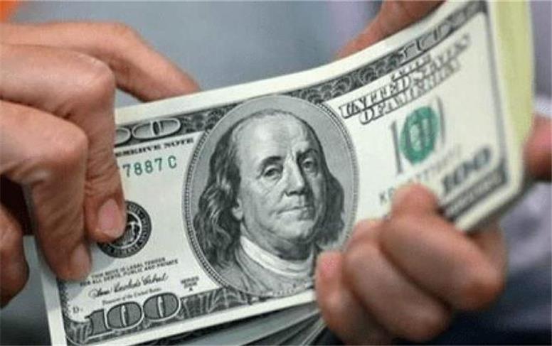 قیمت جدید دلار آمریکا امروز یکشنبه ۴ آبان ۱۴۰۴؛ دلار افزایشی شد؟
