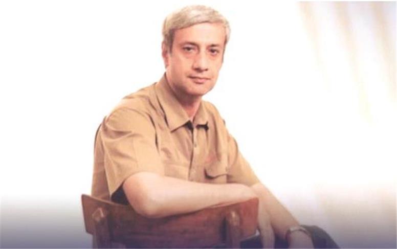 استمداد یک روزنامه‌نگار از سران سه قوه