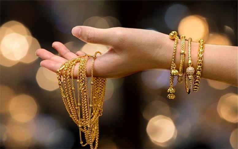 قیمت لحظه ای طلا امروز 8 آذر 1404 ؛ طلای 18 عیار پرواز کرد!