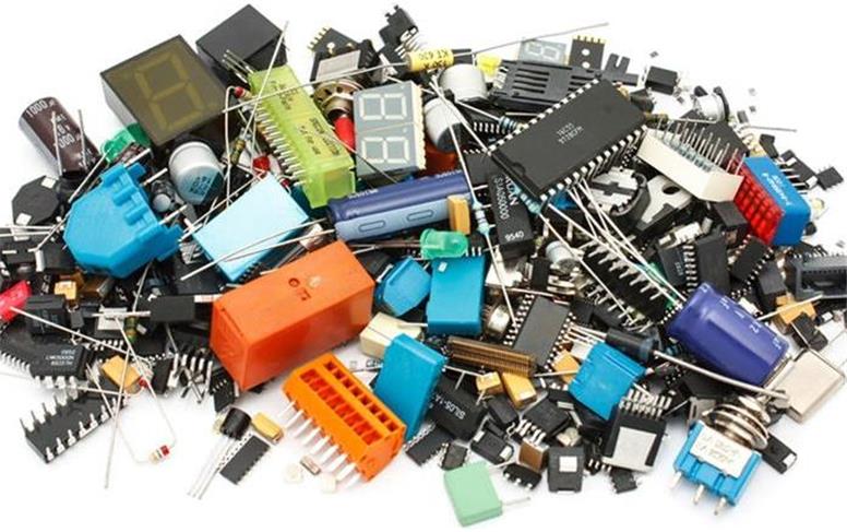 پرتکرارترین قطعات الکترونیکی در صنایع بزرگ؛ از مقاومت تا سنسورهای پیشرفته