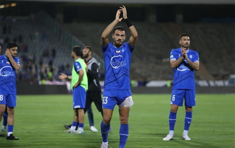 ستاره استقلال در آستانه پیوستن به پرسپولیس!