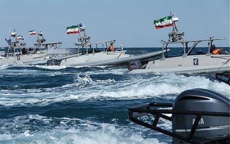 نیروی دریایی سپاه: بیگانگان هیچ سهمی در تنگه هرمز ندارند