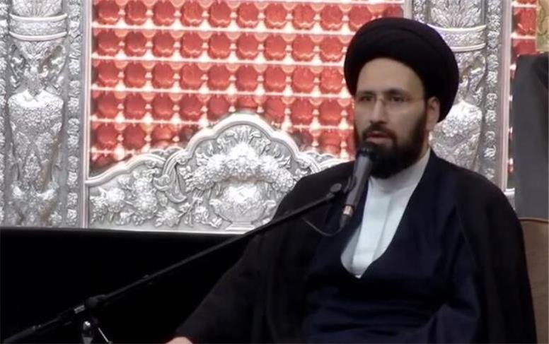 علی خمینی: هرکس بخواهد با آمریکا برای صلح مذاکره کند خائن است