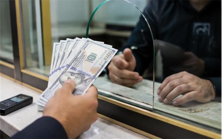قیمت دلار امروز سه‌شنبه ۶ مرداد ۱۴۰۵ / دلار آزاد چند شد؟