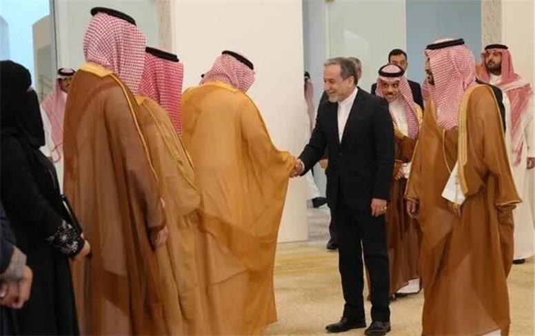خبرگزاری AFP: مذاکرات آشتی کشورهای حاشیهٔ خلیج‌فارس و ایران در عربستان سعودی برگزار می شود