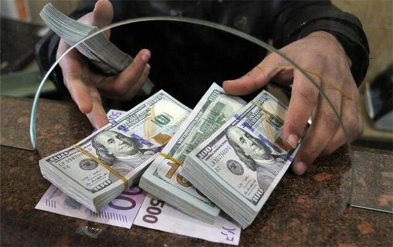 قیمت جدید دلار و تتر امروز جمعه 2 مرداد 1405 به همراه آخرین تغییرات