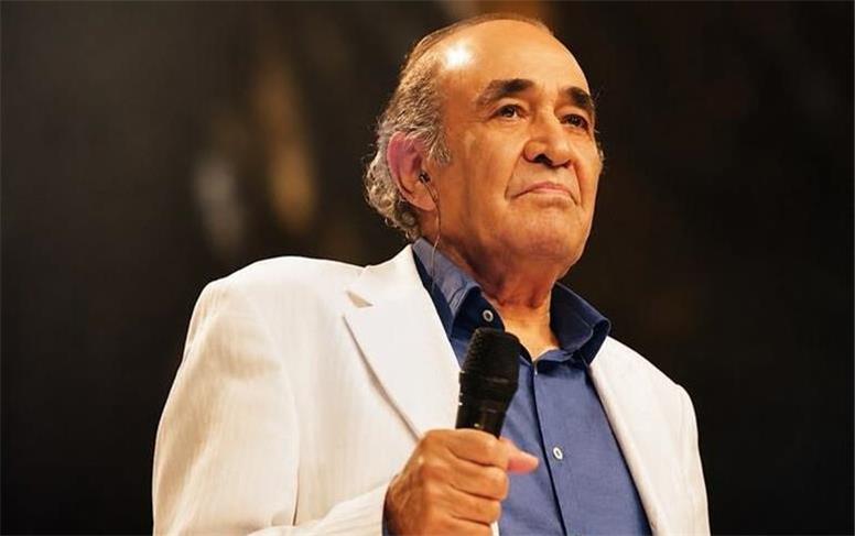 چرا «ایرج»، «پهلوان آواز» لقب گرفت؟