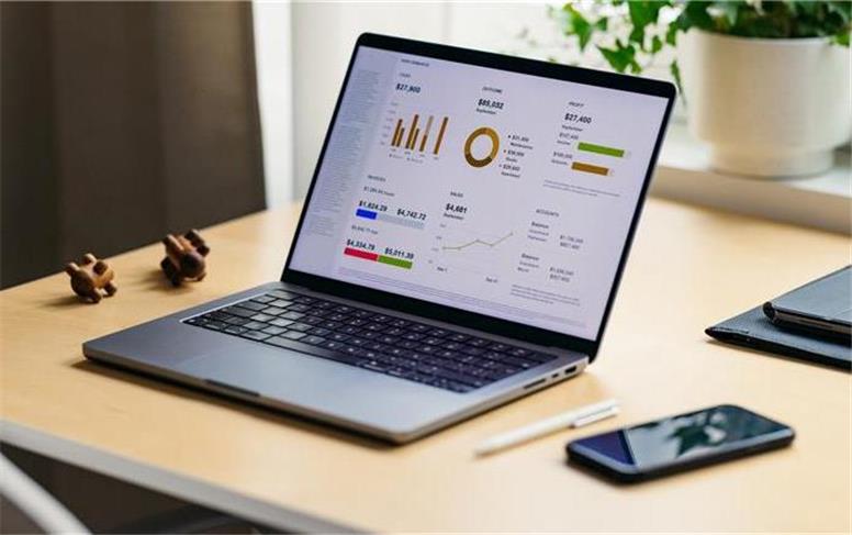 چطور گزارش‌گیری مالی دقیق می‌تواند از ضررهای جدی جلوگیری کند؟