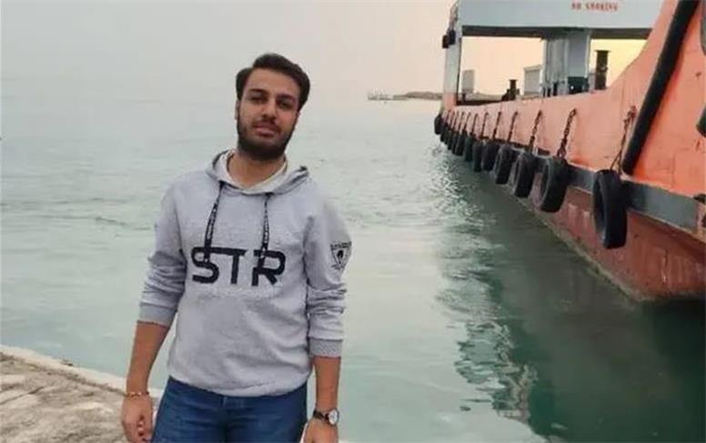 انتشار تصویر شهید حمله تروریستی آمریکا به جزیره لارک
