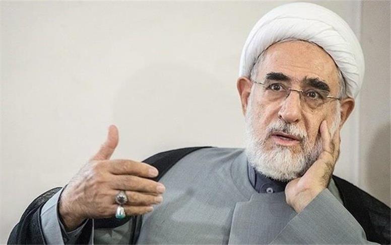 تعداد تندروها در کشور به ۵۰۰ نفر هم نمی‌رسد/رهبری دستور دهند و صداوسیما را ببندند
