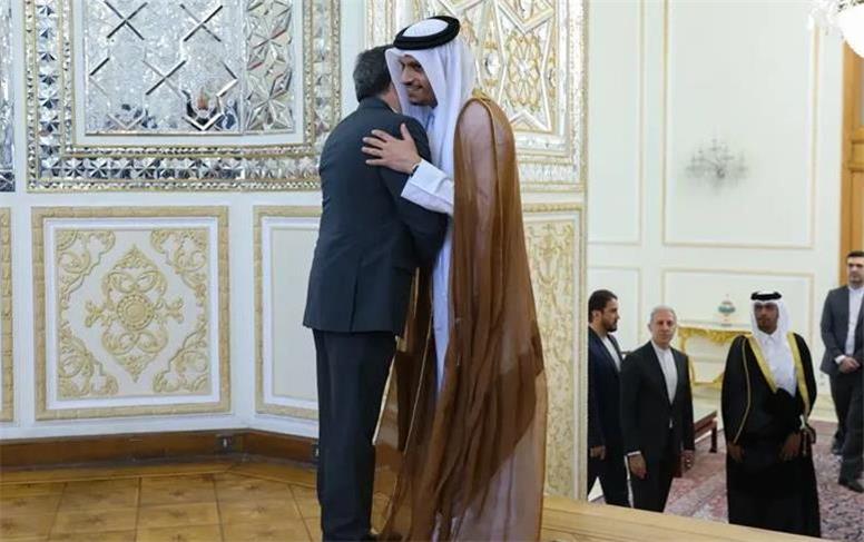 دوحه: وزیر خارجه قطر به تهران می‌رود تا درباره فراهم کردن شرایط برای گفت‌و‌گو رایزنی کند