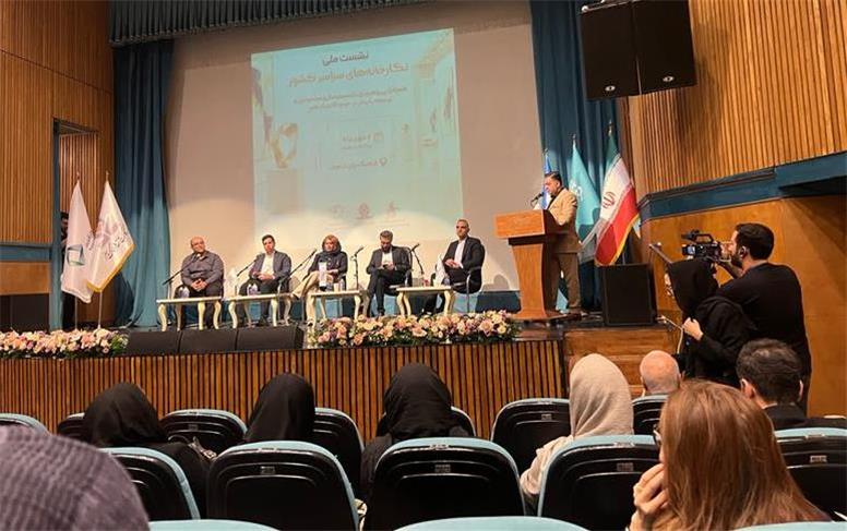 نگارخانه‌ها، مسیر توسعه هنرهای تجسمی