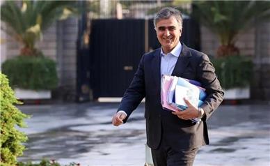 پزشکیان به فرزین سمت جدید داد!