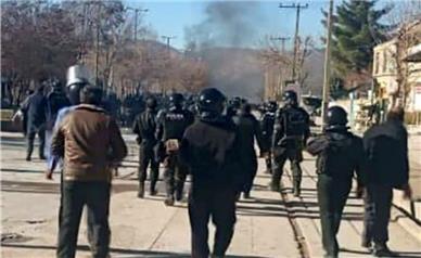 فارس: ۳ کشته و ۱۷ زخمی در حمله به مقر پلیس در ازنای لرستان