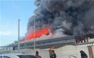 تصویرجدید آتش‌سوزی در کارخانه کاله آمل؛ علت آتش سوزی چیست؟