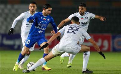 زمان و مکان جدید بازی استقلال و گل‌گهر از هفته پانزدهم لیگ برتر