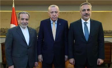 نقش ترکیه در جلوگیری از جنگ یا فریب ایران