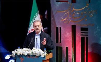 زخمی که در جامعه ایجاد شده، زخم تلخی است / بسیاری از شب‌ها خواب ندارم اما چاره‌ای جز اینکه مملکت را بسازیم نداریم