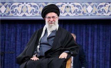 ما عزاداریم به خاطر خونهایی که ریخته شد/ خطرناک‌تر از ناو، آن سلاحی است که می‌تواند این ناو را به قعر دریا فرو ببرد