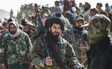 افزایش تنش میان طالبان و پاکستان | عملیات افغان‌ها علیه مواضع پاکستان