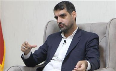 افشاگری نماینده قم از برج سازی نمایندگان/ وقتی به مجلس آمدند پا برهنه بودند اما الان 50 ملک دارند!