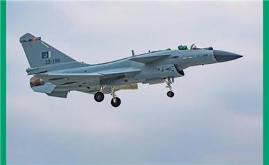 مشخصات جنگنده چنگدو J-10