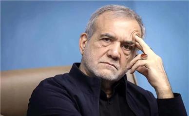 خود تحریمی | پزشکیان:خودمان، خودمان را تحریم کرده ایم